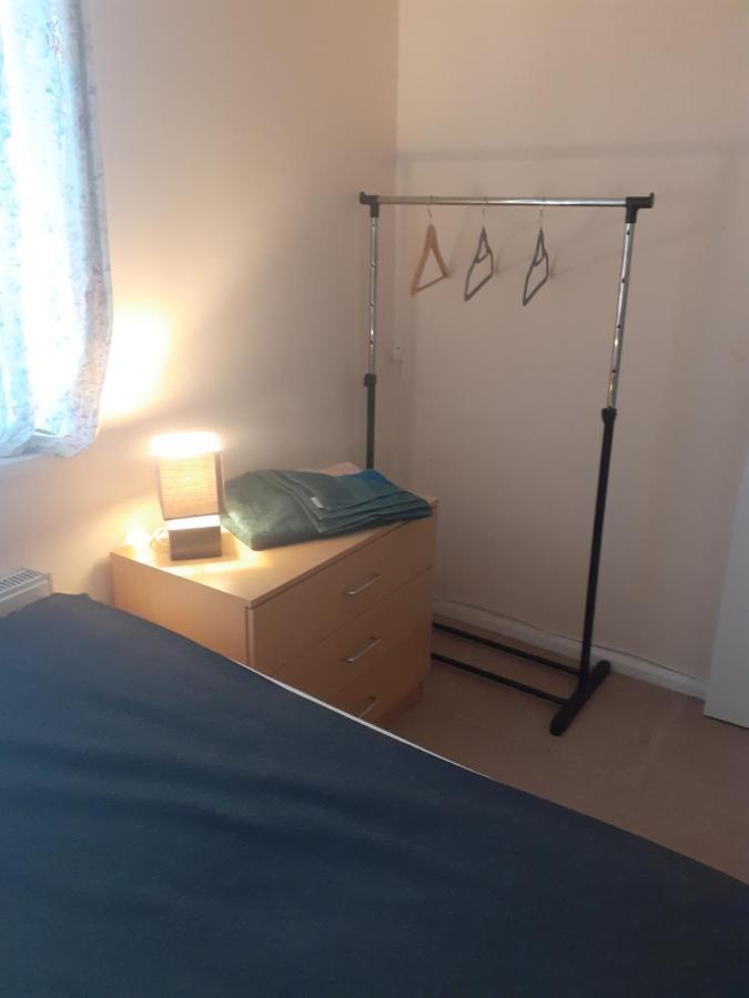 Carters Guesthouse Μίλτον Κέινς Εξωτερικό φωτογραφία